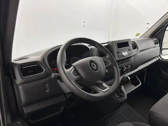 Renault Master fgn trac f3500 l2h2 blue dci 135 — photo 10