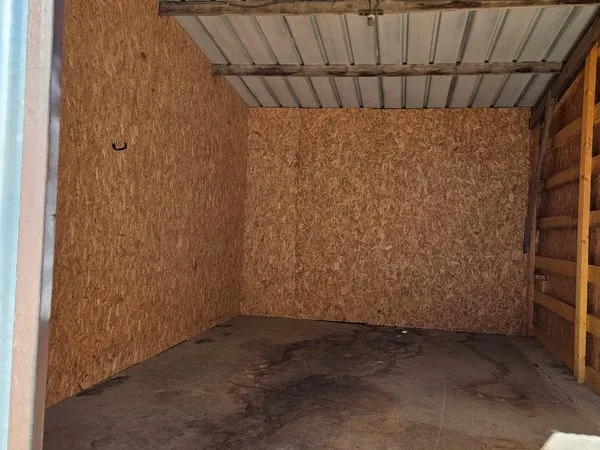 Stockage Location Le Faulq 36m² 180€