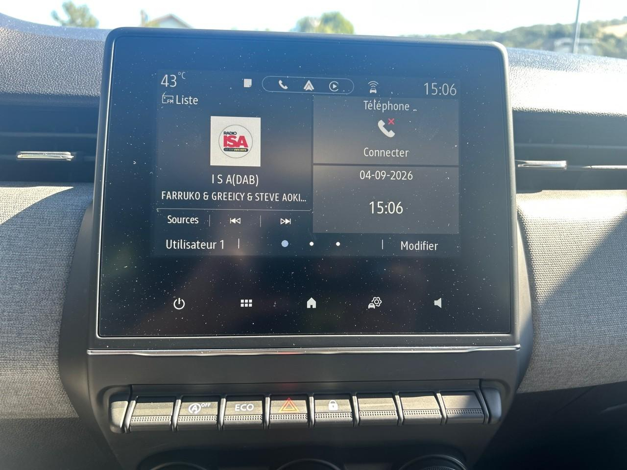 Renault Clio 1.0 tce 90ch evolution - 24 — photo 18
