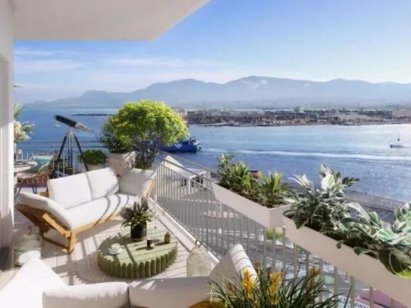 A VENDRE Appartement T3 VUE MER en R+1 à Pointe à Pitre