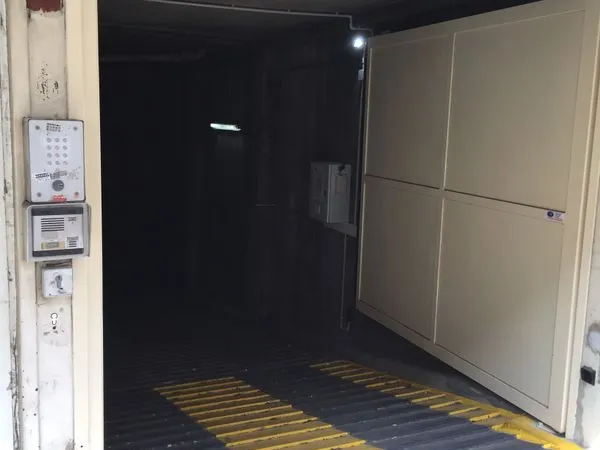 Parking lilas Marechal Juin