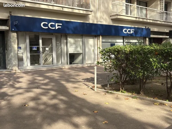 Local commercial 83 m² Marseille