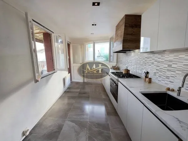 Maison 4 pièces 121 m²