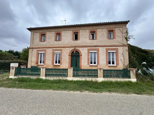 Belle maison rénovée à LAFITTE