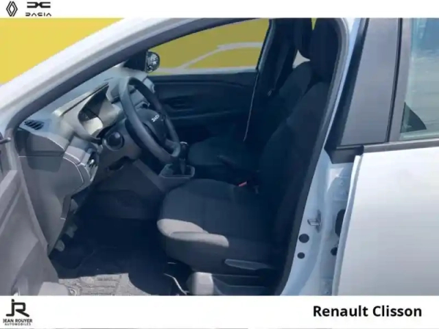 Dacia Sandero sce 65ch essential — photo 8