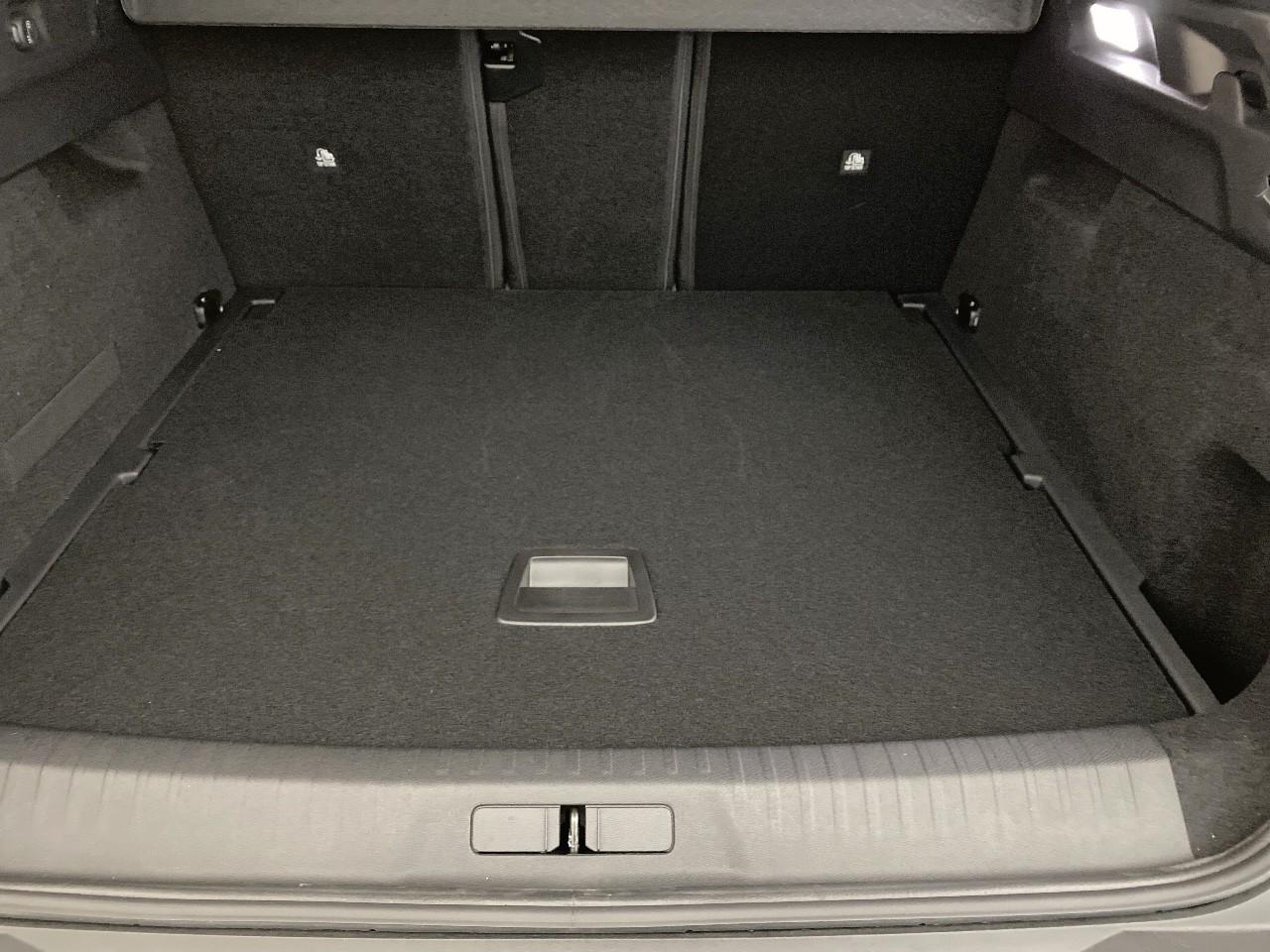 Peugeot 3008 hybrid 145 e-dcs6 gt — photo 6