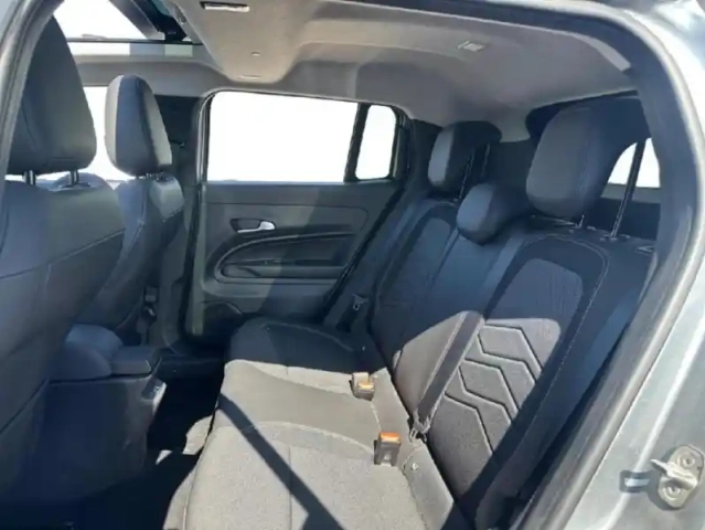 Jeep Avenger 1.2 turbo t3 100ch altitude — photo 10