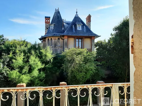 Maison 12 pièces 208 m²