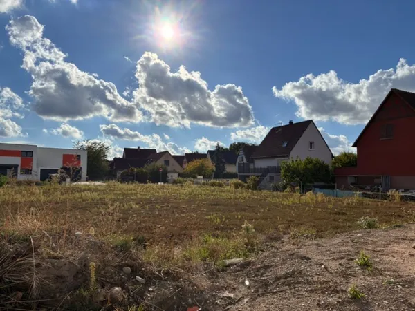 Terrain 568 m²