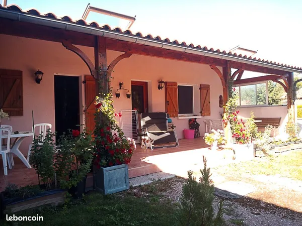 Maison de 123 m² avec sous-sol complet - Saint-Mathieu