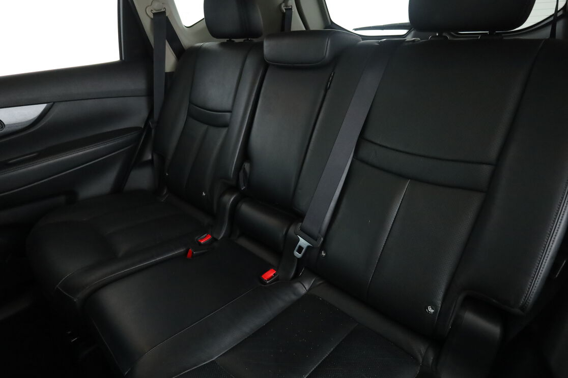 Nissan X-Trail 1.6 DIG-T Tekna — photo 13