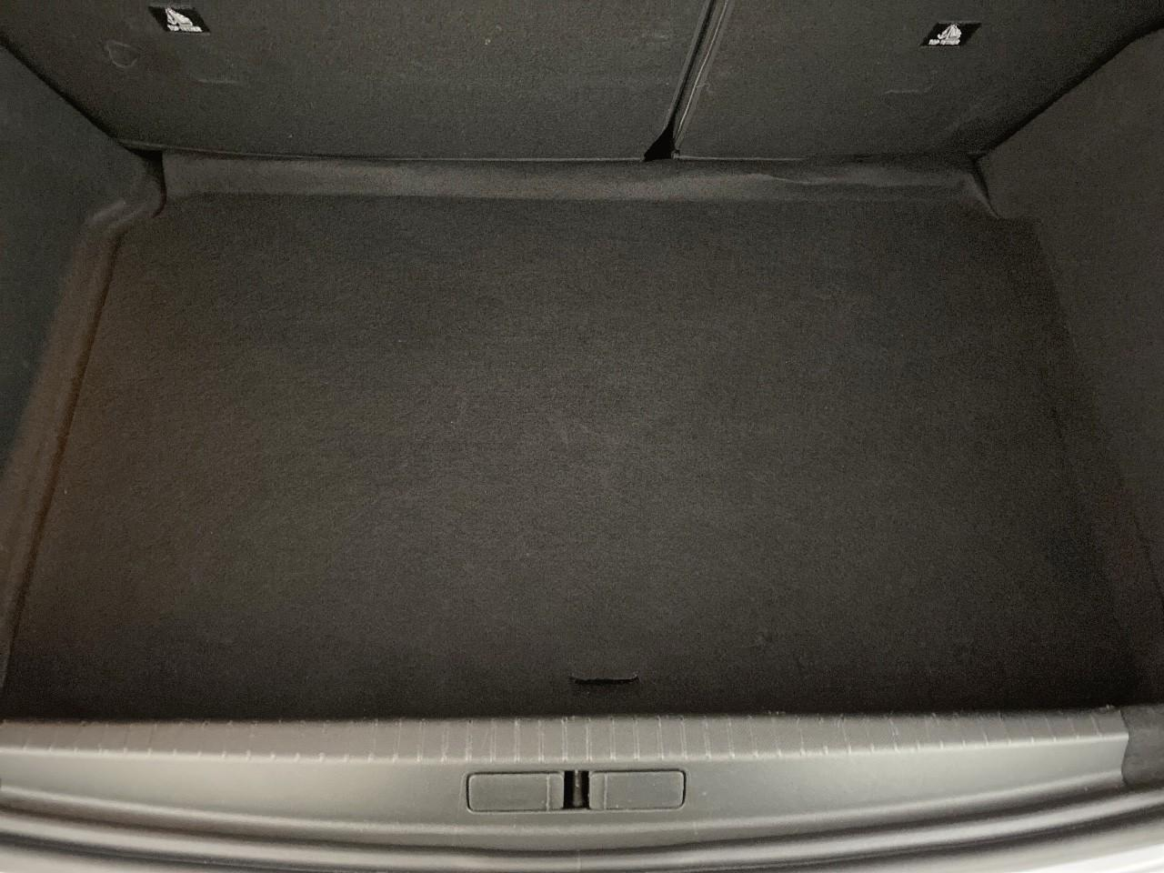 Peugeot 208 hybrid 145 ch e-dcs6 gt — photo 6