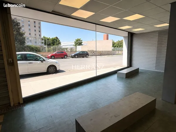 Local commercial 530 m² Libourne