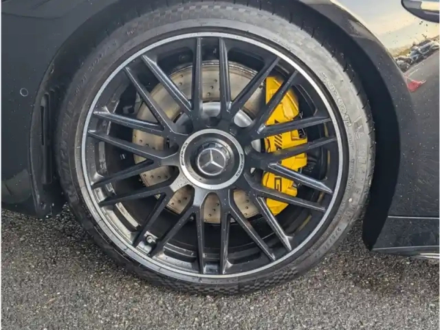 Mercedes Sl 63 4matic+ — photo 19