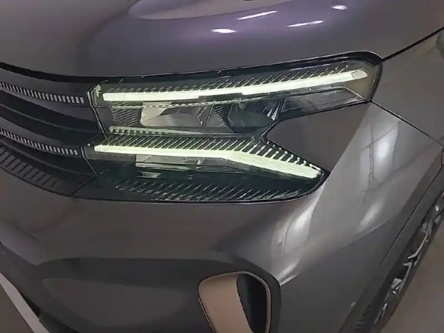 Citroën C5 Aircross puretech 130 s&amp;s bvm6 — photo 79