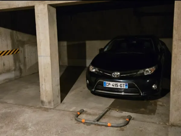Place de parking sous sol