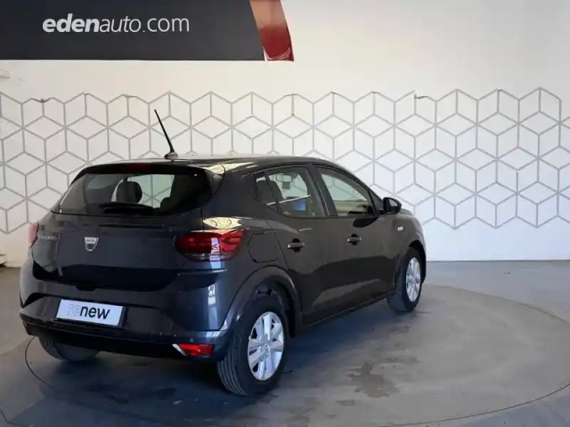 Dacia Sandero sce 65 - 22 — photo 2