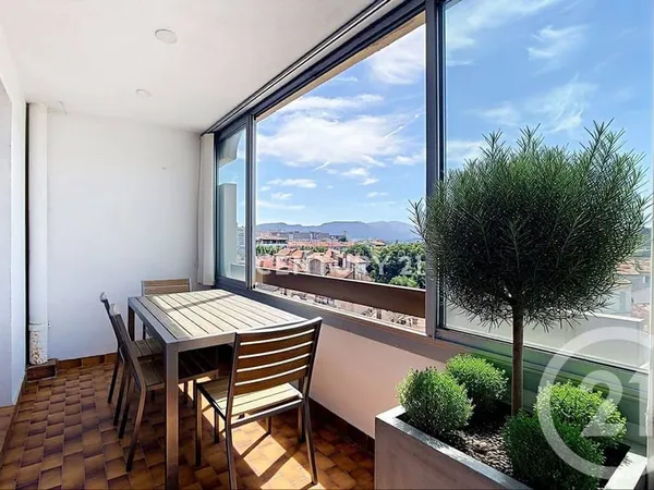 Appartement 4 pièces 99 m²