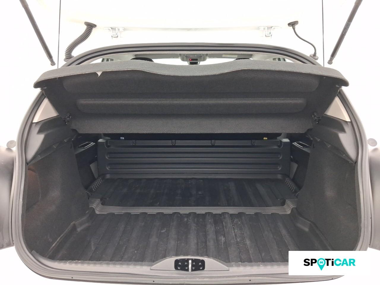 Citroën C3 1.5 bluehdi 100ch s&s bvm 6 feel nav — photo 6