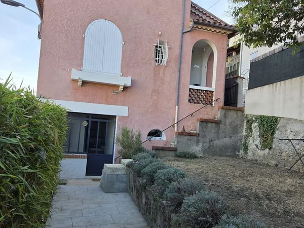 MAISON - 3 PIECES - ALES - 91,32m2 - STUDIO INDEPENDANT - GA