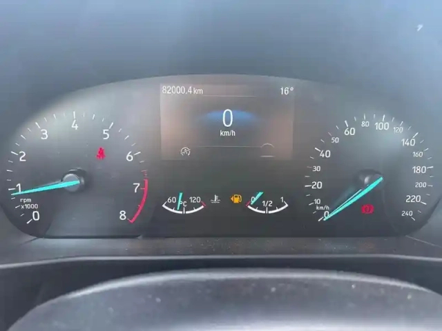 Ford Focus 1.0 ecoboost 125ch st-line 96g — photo 9