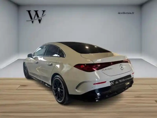 Mercedes Cla 250+ avec technologie eq a — photo 3