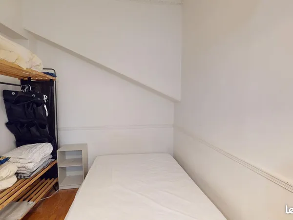T2 de 34 m² à Paris 20e arrondissement