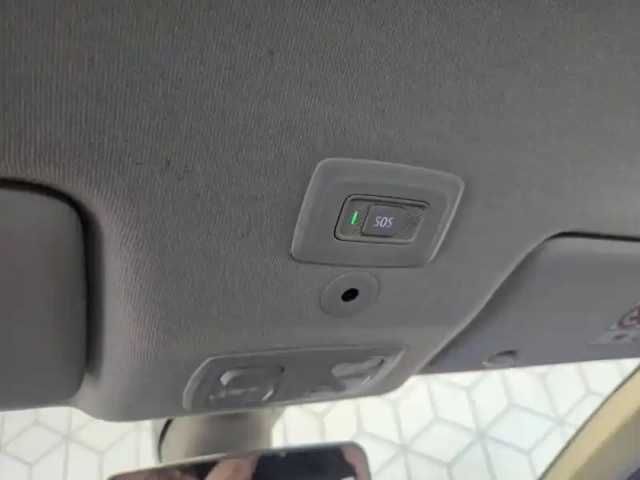 Dacia Sandero eco-g 100 — photo 14