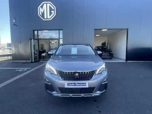 Peugeot 3008 puretech 130ch s&amp;s bvm6 — photo 2