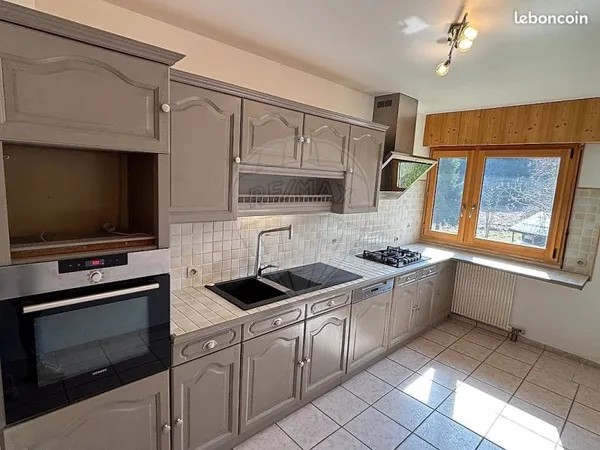 Appartement 4 pièces 93 m²