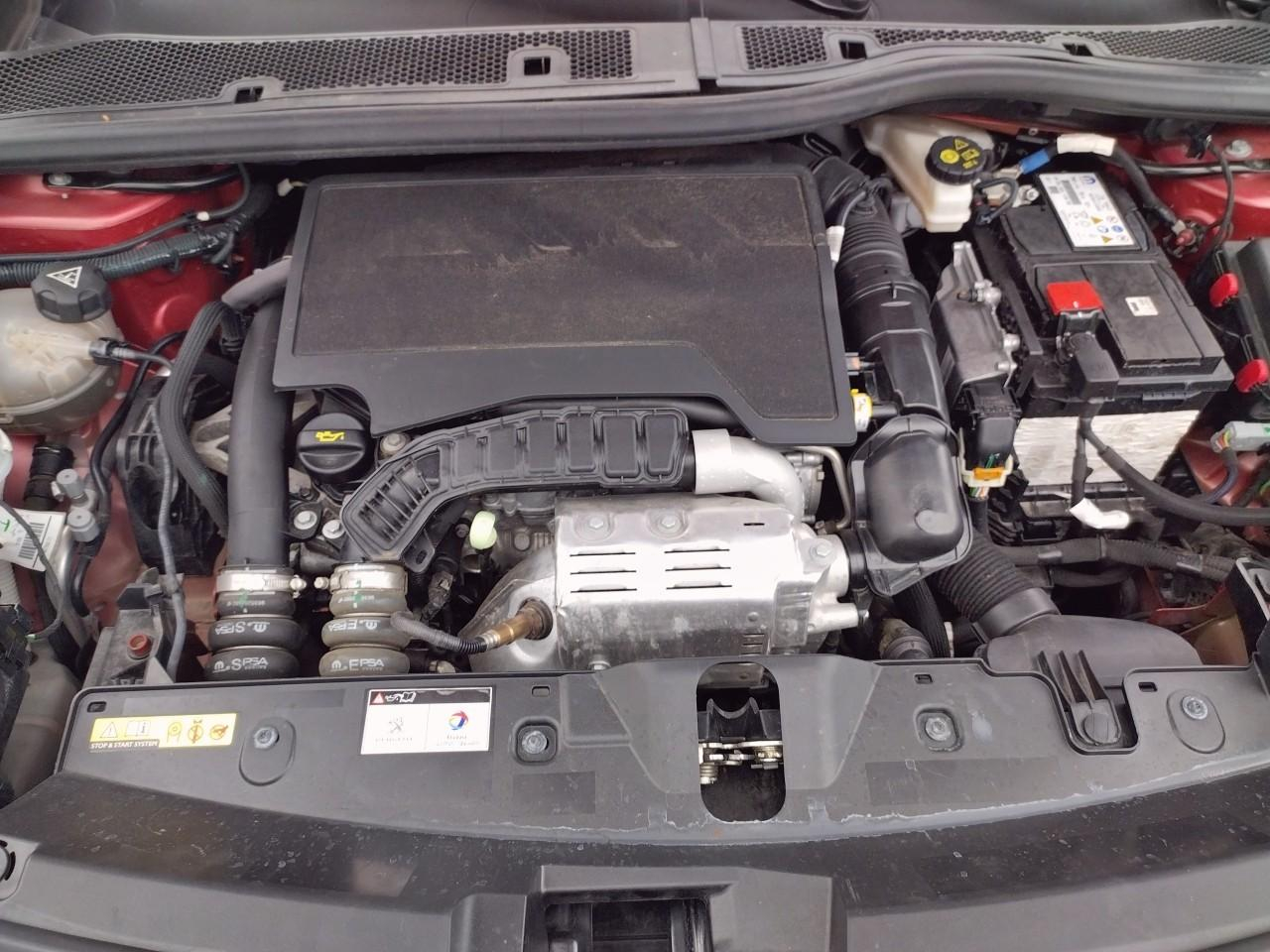 Peugeot 2008 puretech 100 s&s bvm6 style — photo 15