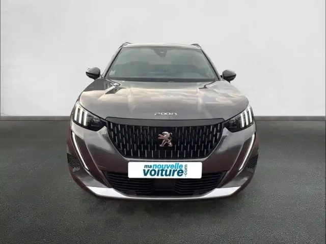 Peugeot 2008 puretech 130 s&amp;s eat8 — photo 2