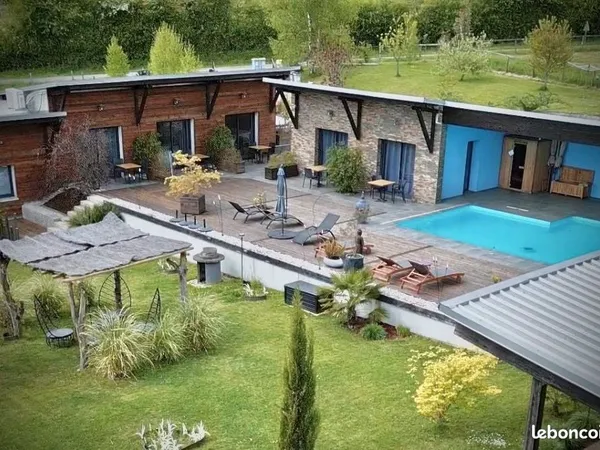 Loue STUDIO tout compris
