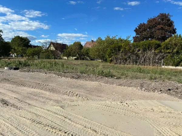 Terrain 301 m²