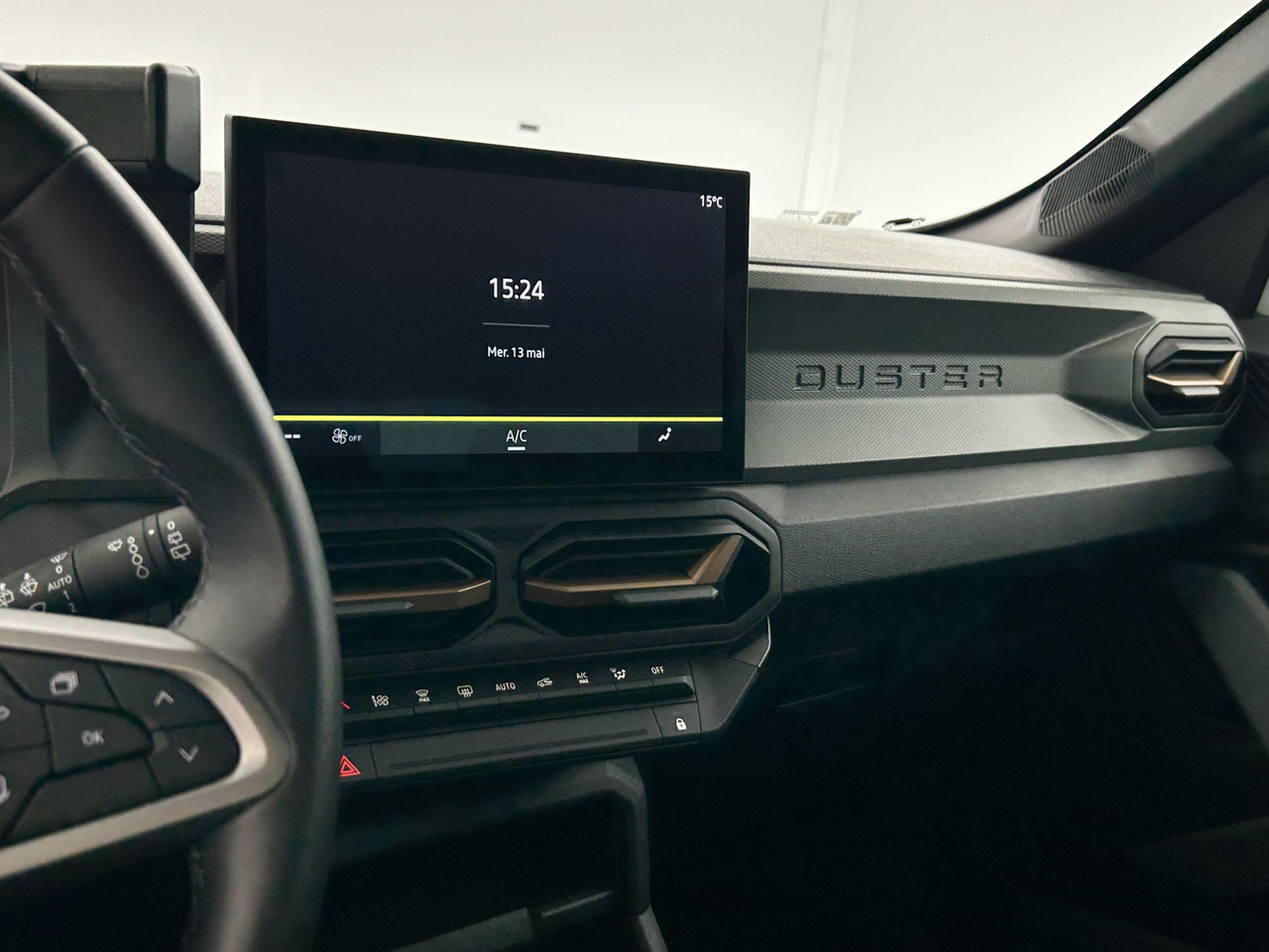Dacia Duster — photo 12