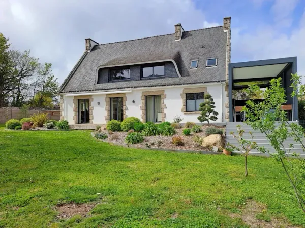 Maison 8 pièces 197 m²