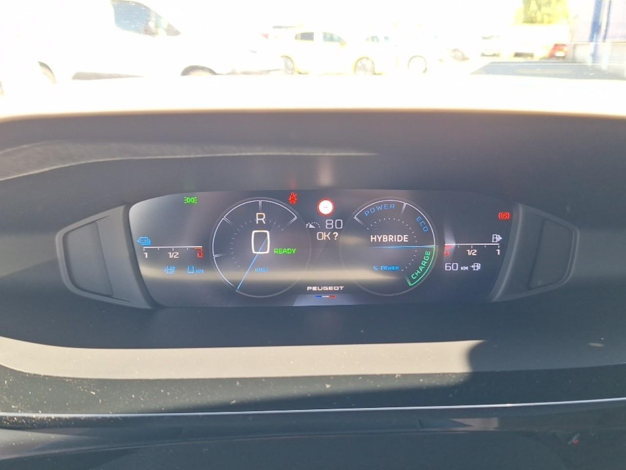 Peugeot 408 phev 180 e-eat8 allure — photo 15