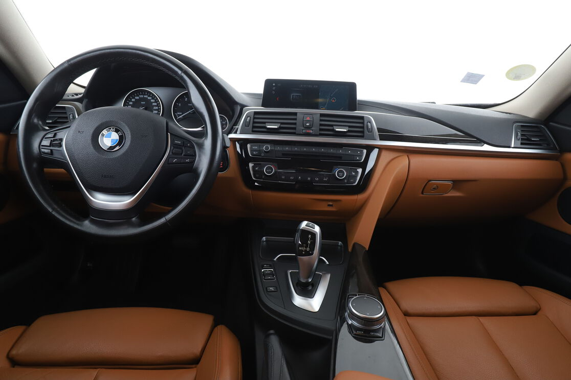 BMW Série 4 Gran Coupé 418d Luxury BVA8 — photo 11