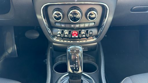 Mini Clubman 2.0 Cooper D 150 Steptronic8 - Business – 2018 – 146409 km – Diesel – Boîte Automatique — photo 60