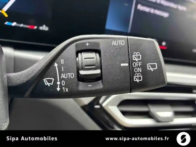 Bmw Serie 3 touring 320d xdrive 190 ch bva8 — photo 23