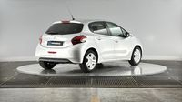 Peugeot 208 1.6 BlueHDi 75ch Style 5p — photo 5