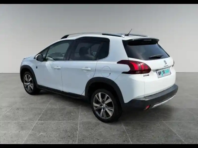 Peugeot 2008 1.2 puretech 110ch crossway s&amp;s — photo 3