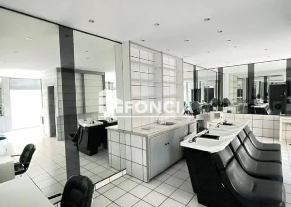 Bureaux 73 m²