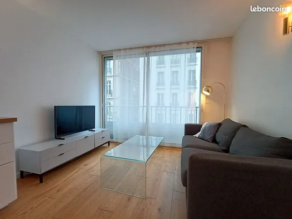 Studio 1 pièce 28 m²