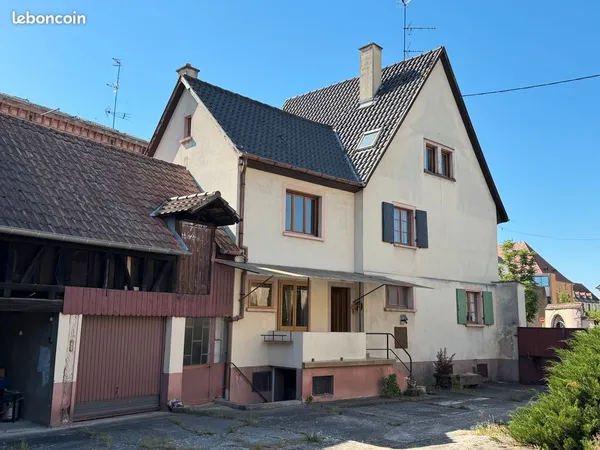Ancien corps de ferme à réinventer. Ensisheim 68190