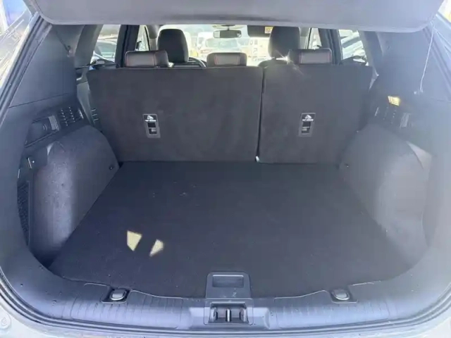 Ford Kuga 2.5 duratec 243 ch hybride rechargeable st-line x powershift — photo 13