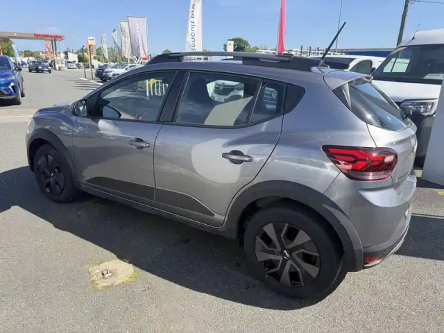 Dacia Sandero eco-g 100 gsr2 — photo 2