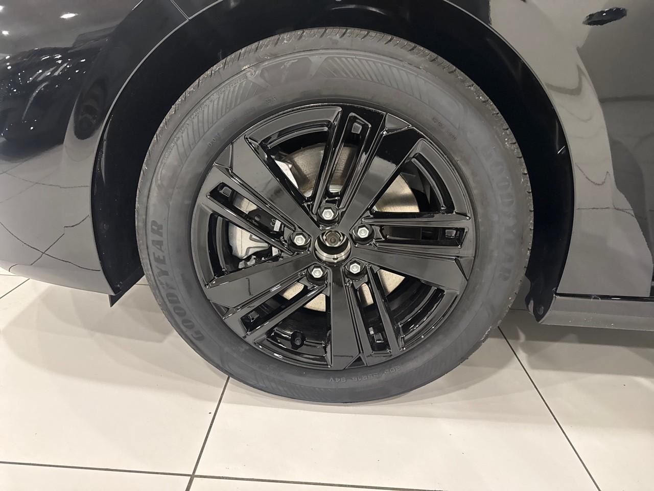 Peugeot 308 1.2 hybrid 145ch style e-dcs6 — photo 11