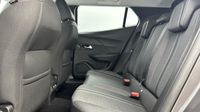 Peugeot 2008 1.2 PureTech 130ch S&S Allure Pack EAT8 — photo 10