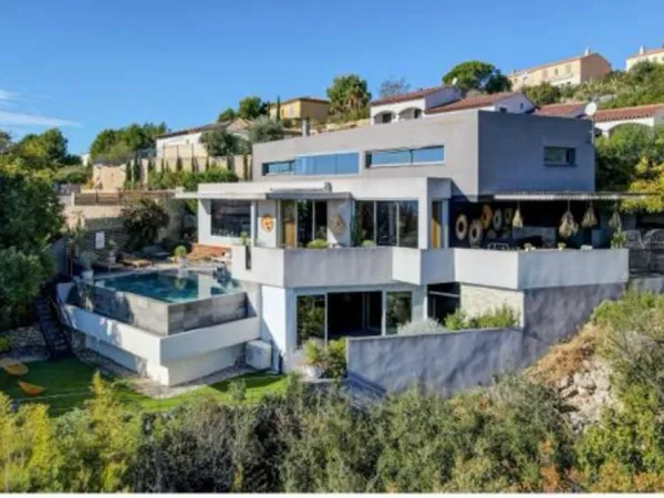 Vends maison 268m²